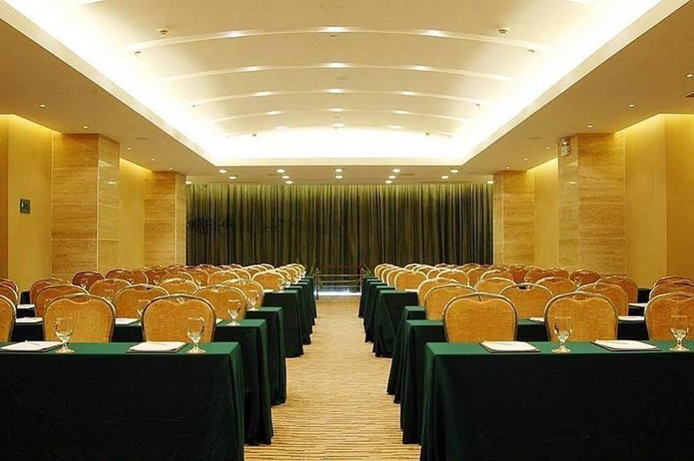 Xiongchu International Hotel Vuhan Kültér fotó